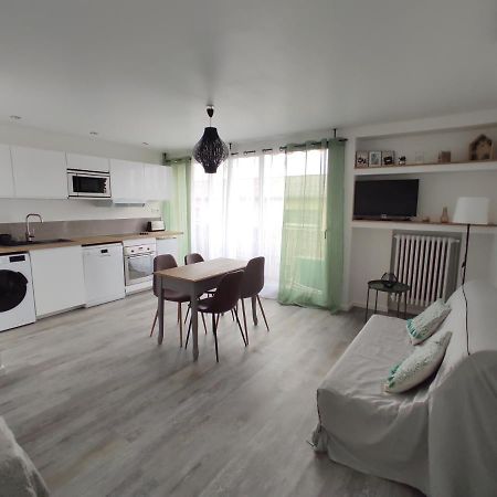 Appartement Climatise Avec Balcon,Wifi, Proche Remparts Avignon Kültér fotó