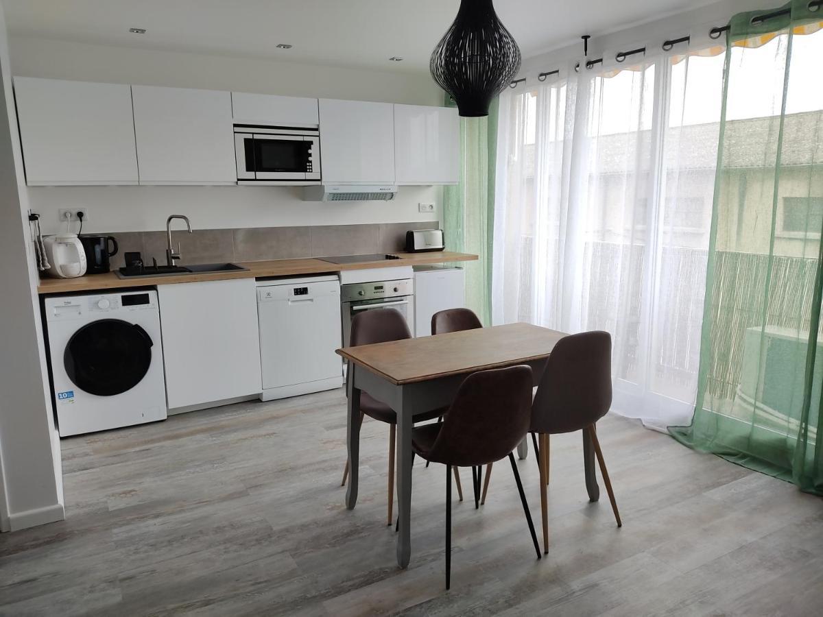Appartement Climatise Avec Balcon,Wifi, Proche Remparts Avignon Kültér fotó