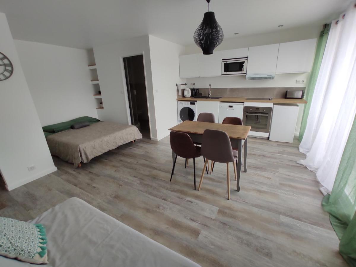 Appartement Climatise Avec Balcon,Wifi, Proche Remparts Avignon Kültér fotó