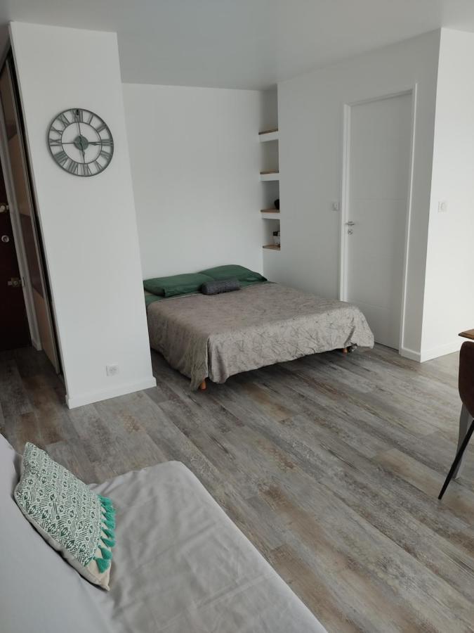 Appartement Climatise Avec Balcon,Wifi, Proche Remparts Avignon Kültér fotó